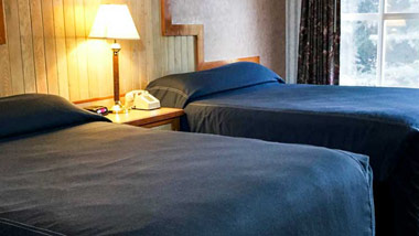 Horseshu double hotel room